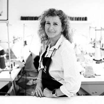 zd. Angela